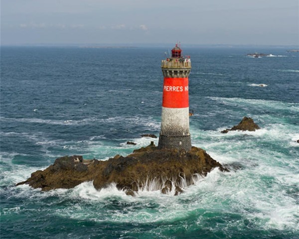 TOUS PHARES DE MER  G A